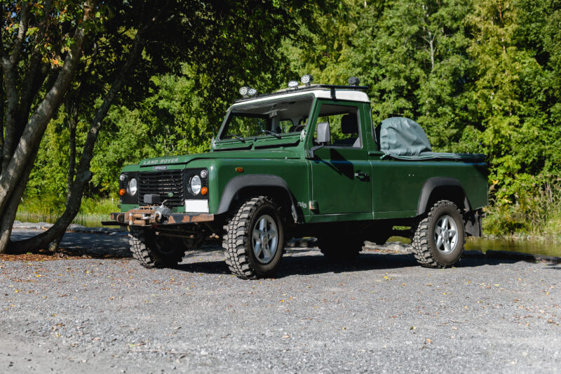 Land_Rover_retro